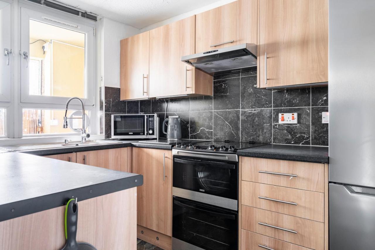 Lovely 1-Bedroom Property With Balcony In West End Glasgow Exterior foto